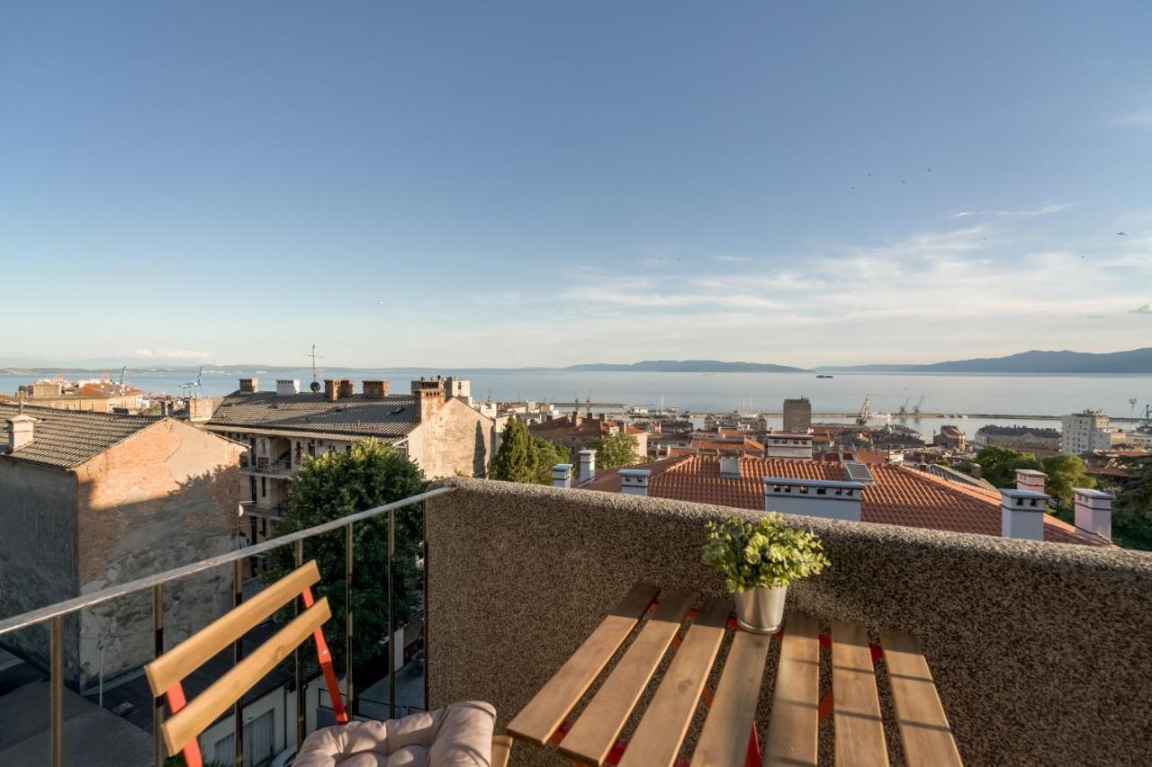 Port Apartment Rijeka Exterior foto
