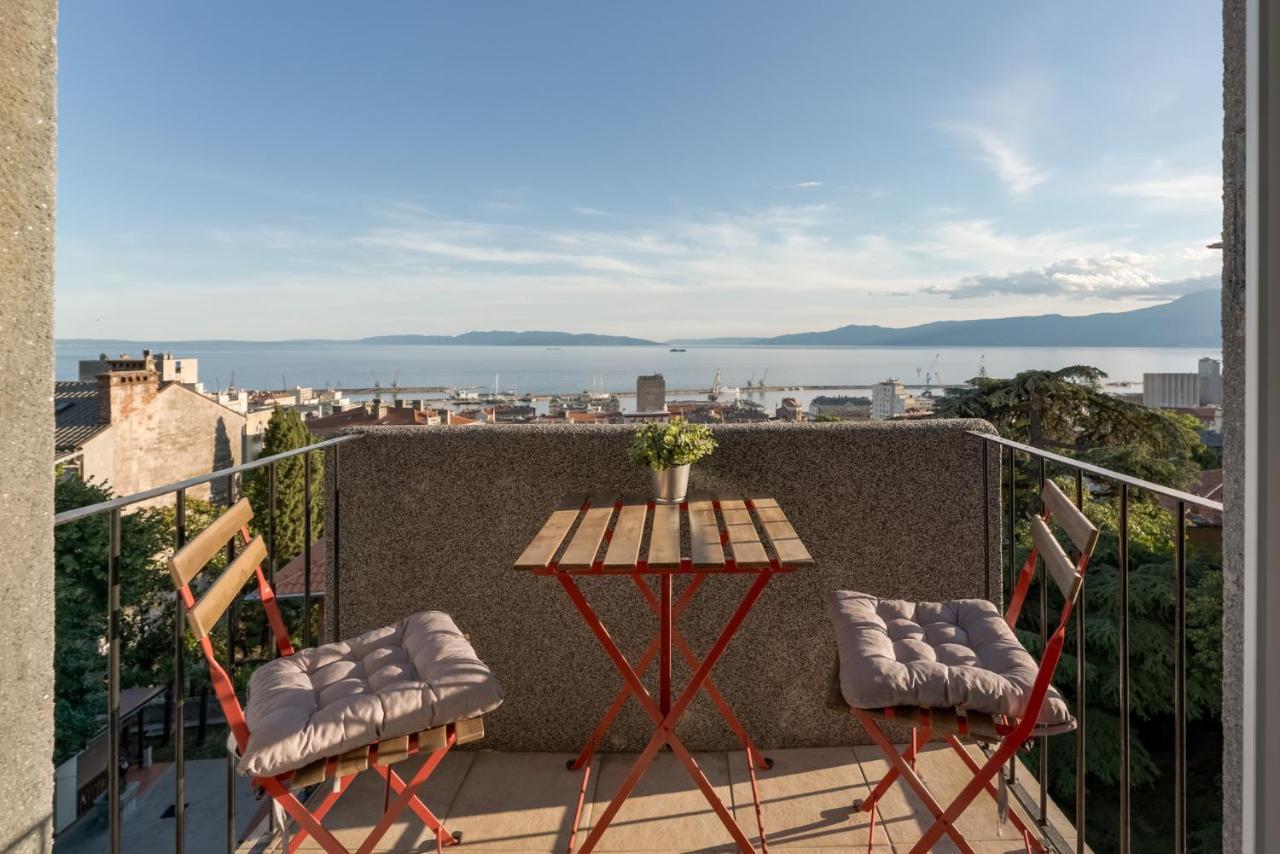 Port Apartment Rijeka Exterior foto