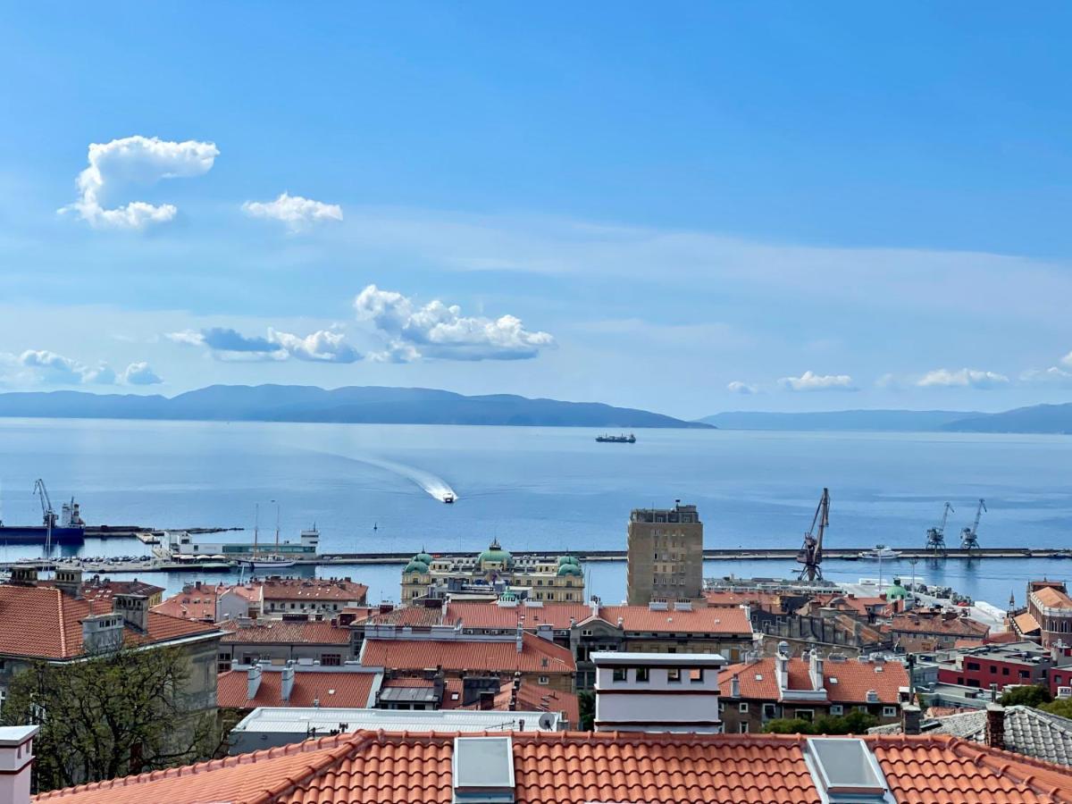 Port Apartment Rijeka Exterior foto